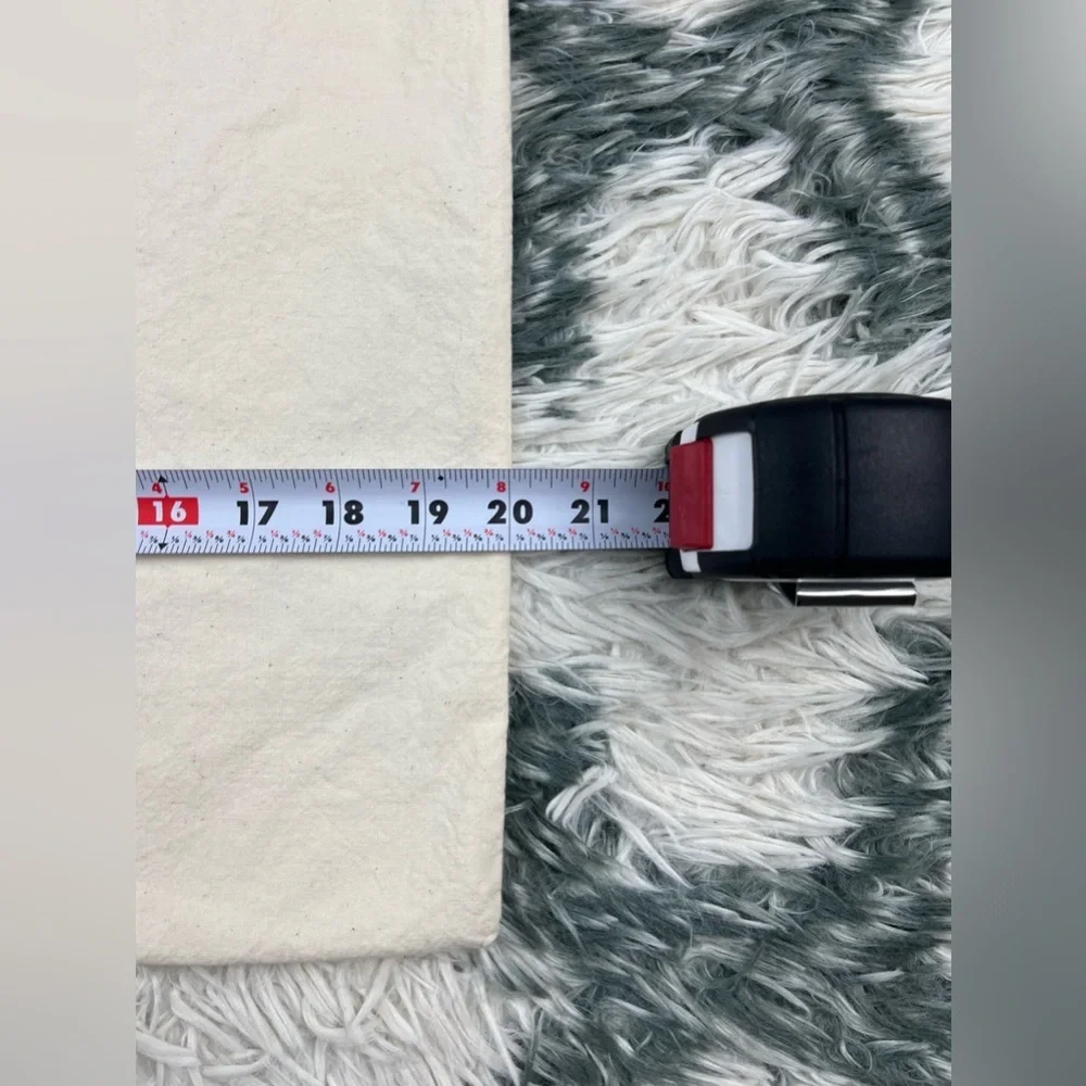Tory Burch great measurements
